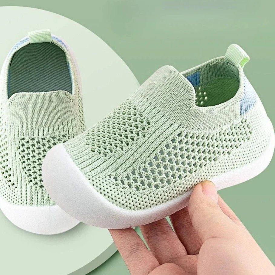 Image of Mesh Breathable Walkers in green from Baby Booties Boutique