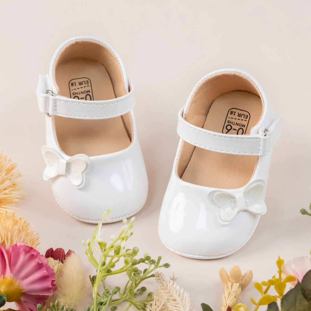 Image of Princess Bows Baby Shoes in white from Baby Booties Boutique