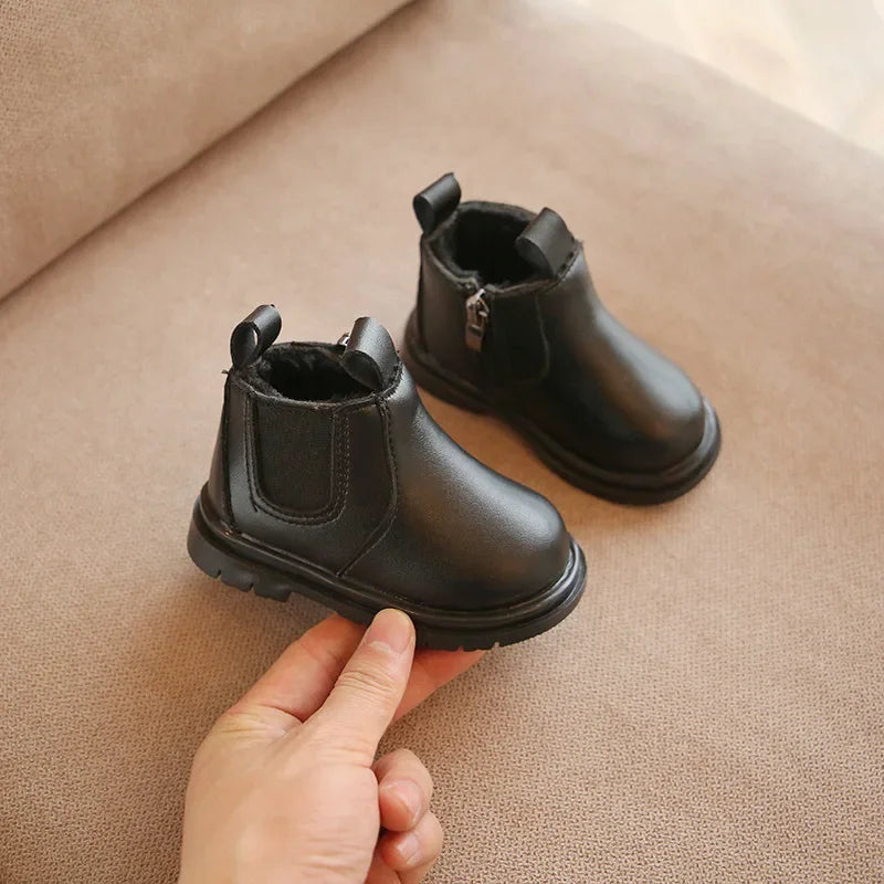 Image of warm fur boots in black from Baby Booties Boutique